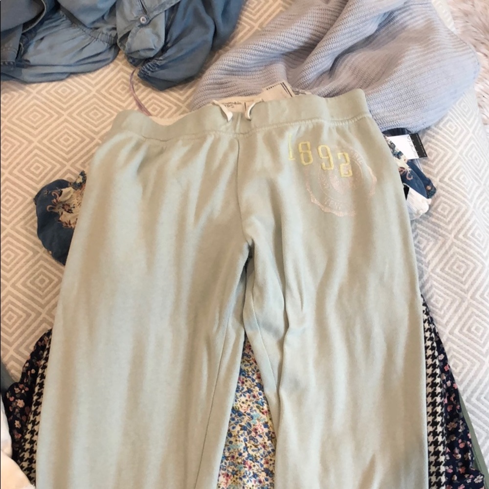 Hollister Sweatpants